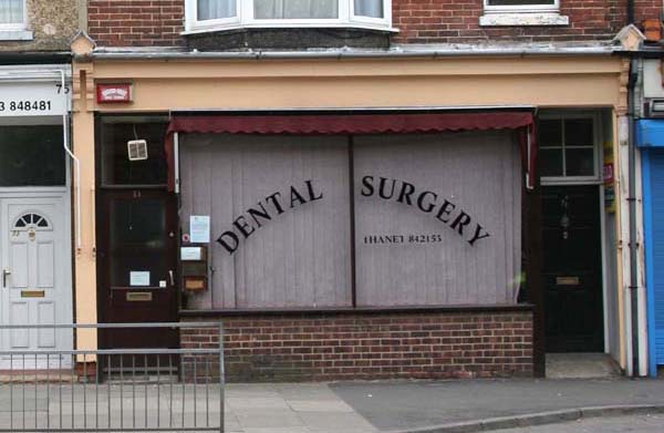 No 71 Dental Surgery 2006